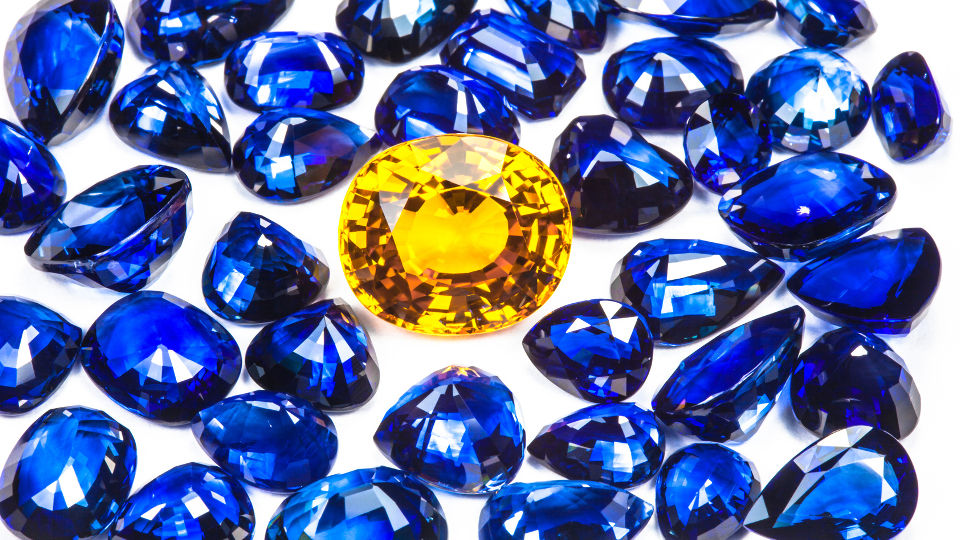 Gemstone analysis sapphire blue